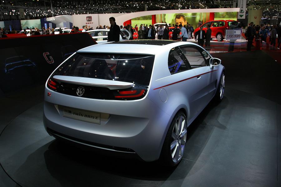  ItalDesign Tex 2011 года  (фото 10 из 40)